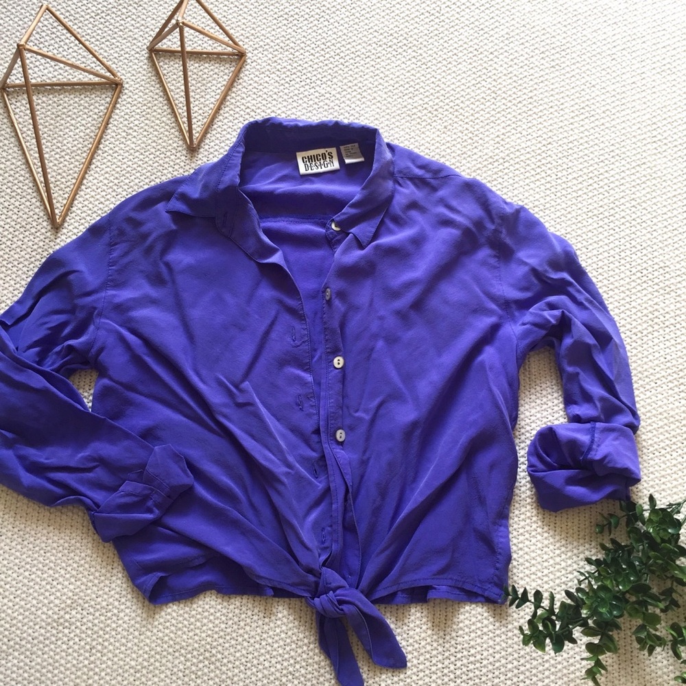 ☆ Periwinkle Blouse ☆ - Picture 3 of 4